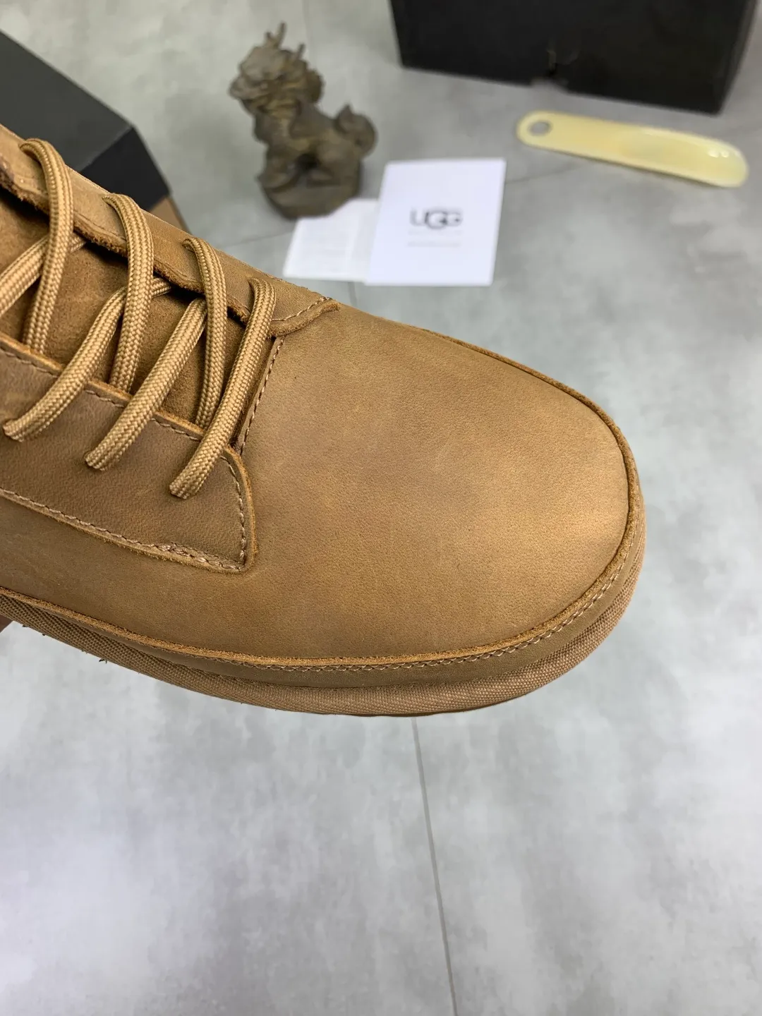 Men's shoes P620 New arrival🆕🆕🆕 IUGGI Men's British retro Martin boots Winter new men's outdoor hiking boots First layer of cowhide on the outside and wool on the inside Comfortable and warm Rubber sole sole Non-slip and firm Trendy and fashionable Casual and versatile Size: 39-44 (38 45 customized) Color: two colors